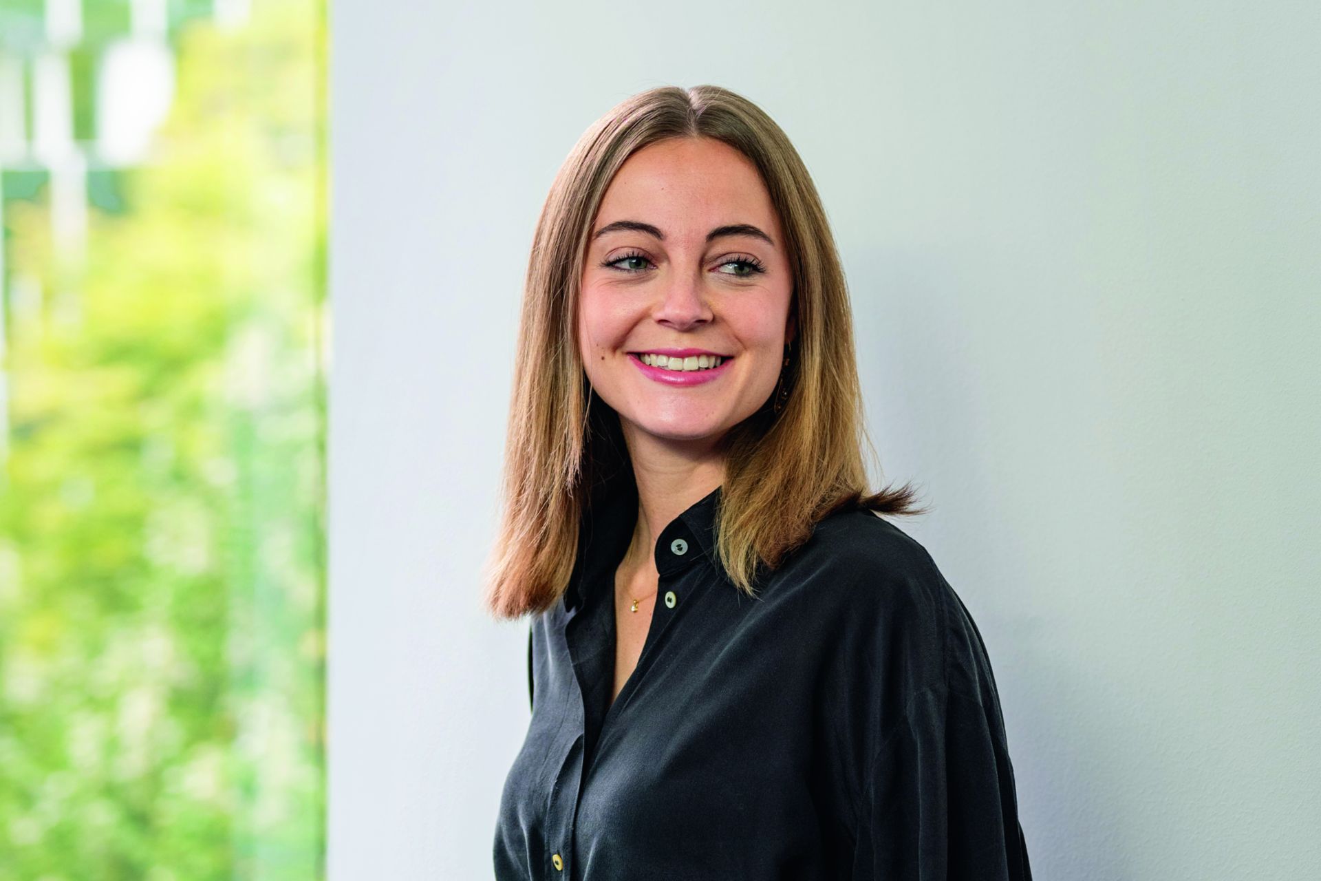 Portrait Larissa Albrecht, Media Relations, TRATON